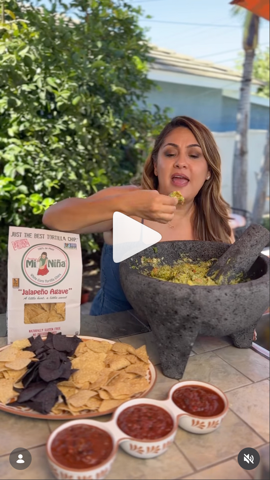 Roasted Garlic & Charred Serrano Guacamole